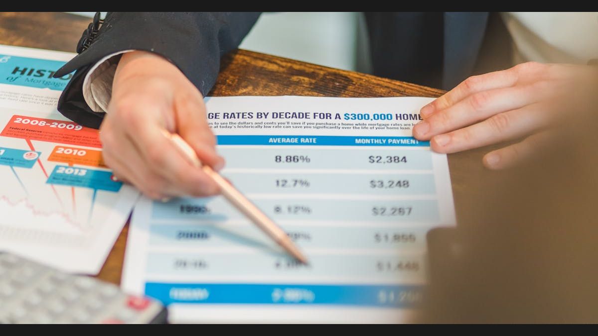 Fed Interest Rate Decisions: How They Affect Stocks