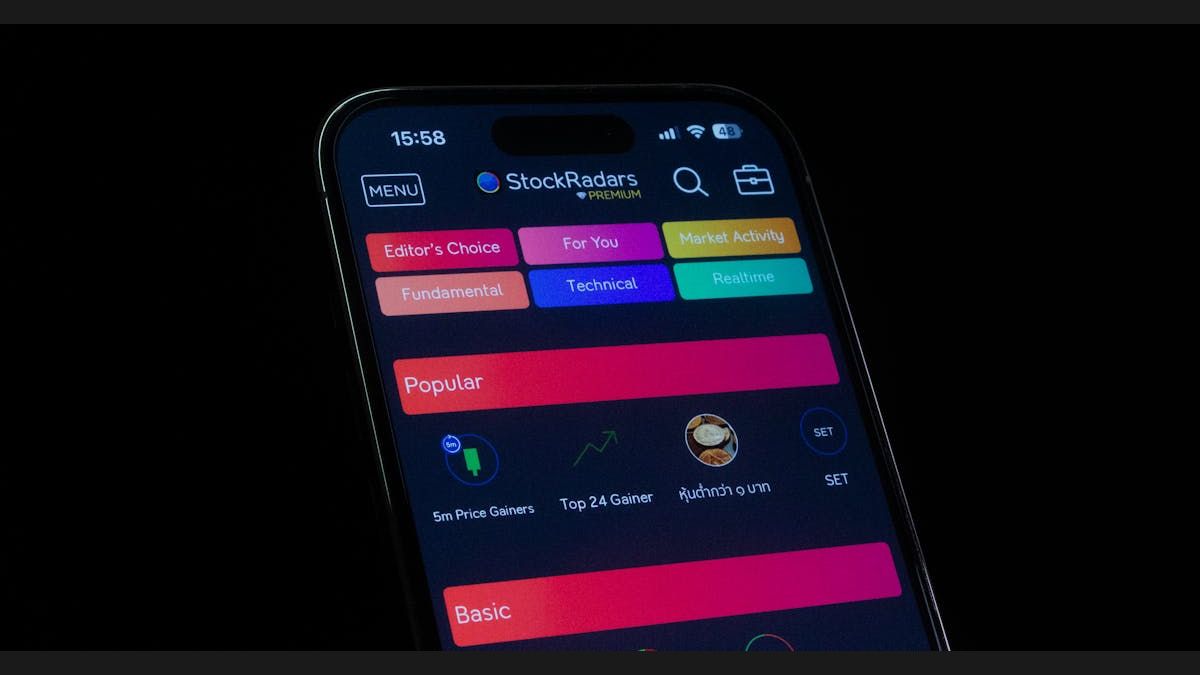 Technical vs Fundamental Analysis: A Deeper Comparison